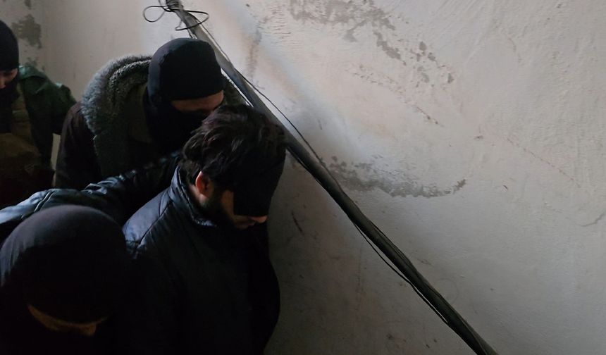 Suriye'de Terör Örgütü DEAŞ'a Yönelik Operasyon: 5 Gözaltı