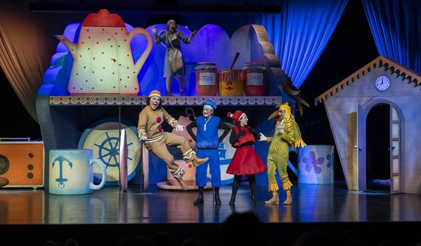 Mersin’de Çocuklara Yarıyıl Tatilinde Tiyatro Şenliği