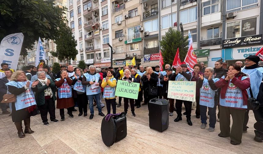 Mersin'de Emeklilerin Zam Tepkileri Sürüyor