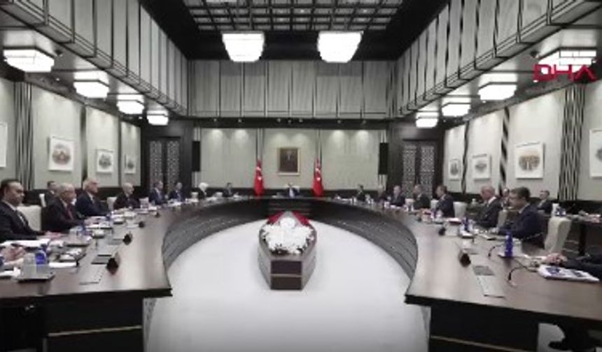 Erdoğan Başkanlığında Kabine Toplandı: İç ve Dış Politikada Yoğun Gündem