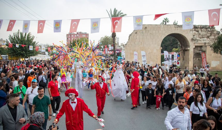 Mersin Büyükşehir’den Sanatla Dolu Bir Yıl