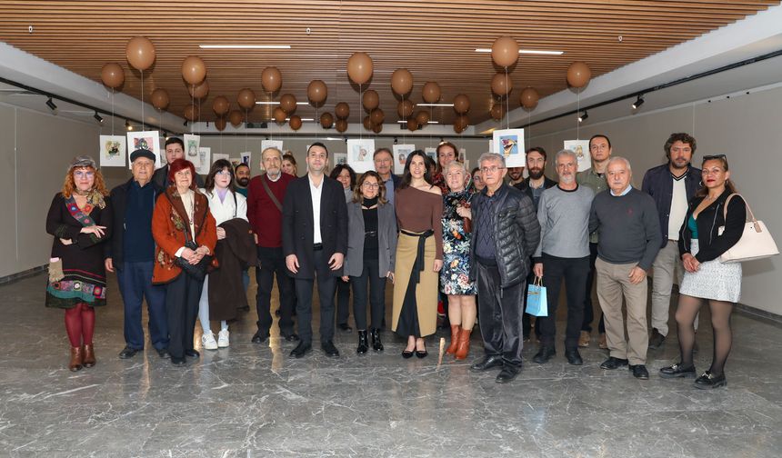 Mersin'de ‘Sinemanın İlham Veren Anıları’ Sergisi Sanatseverlerle Buluştu