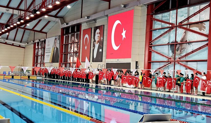 Okul Sporları Küçükler Yüzme İl Birinciliği Tamamlandı