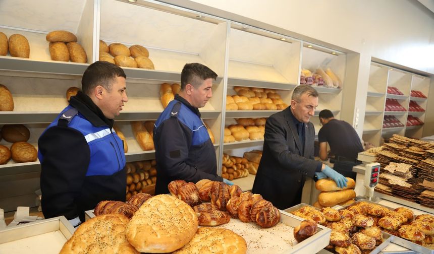 Hijyene uymayan fırıncıya ceza kesildi