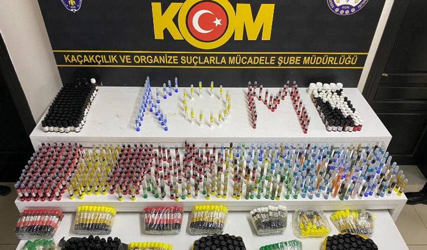 Kömürlerin Arasında Kaçak Sigara Sevkiyatı Polise Takıldı