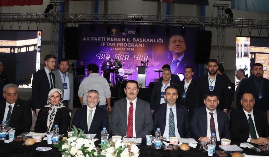 AK Parti Mersin İl Başkanlığı’ndan geleneksel iftar programı