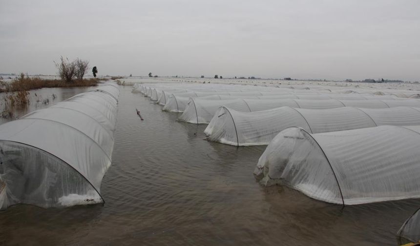 Başkan Seçer 'den Aşırı Yağış Açıklaması: "Ekiplerimiz Sahada, Çalışmalar Sürüyor"