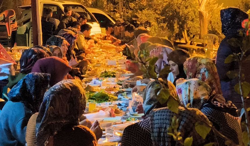 Anamur’da Kadir Gecesi programına yoğun ilgi
