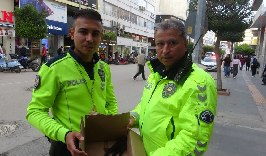 Göç yolunda yorgun düşen Ebabil kuşlarına polisten şefkat