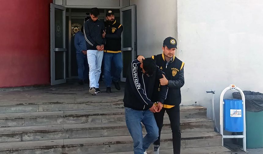 Kendisini ‘Komiser Vedat’ olarak tanıtıp, emekliyi dolandırdı