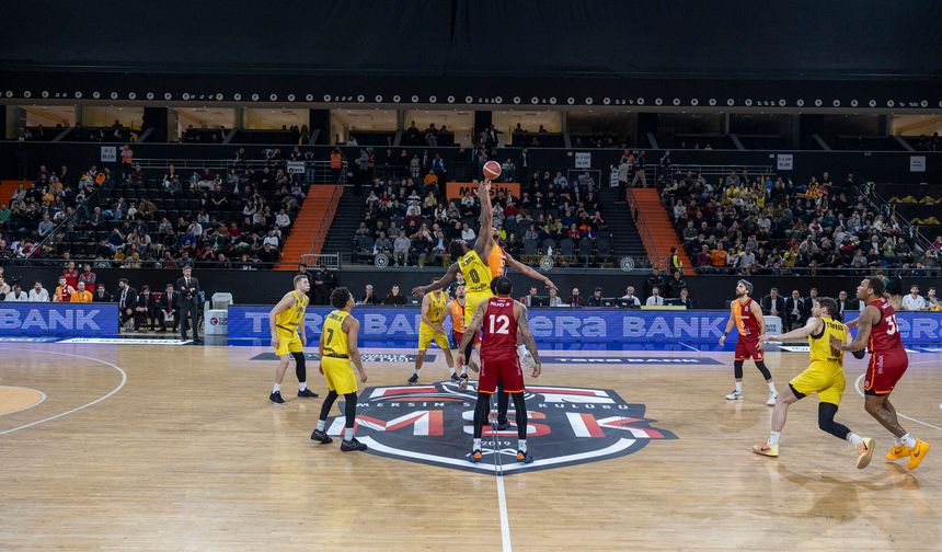 Mersin Spor yağmur oldu Galatasaray’ı parkeye gömdü