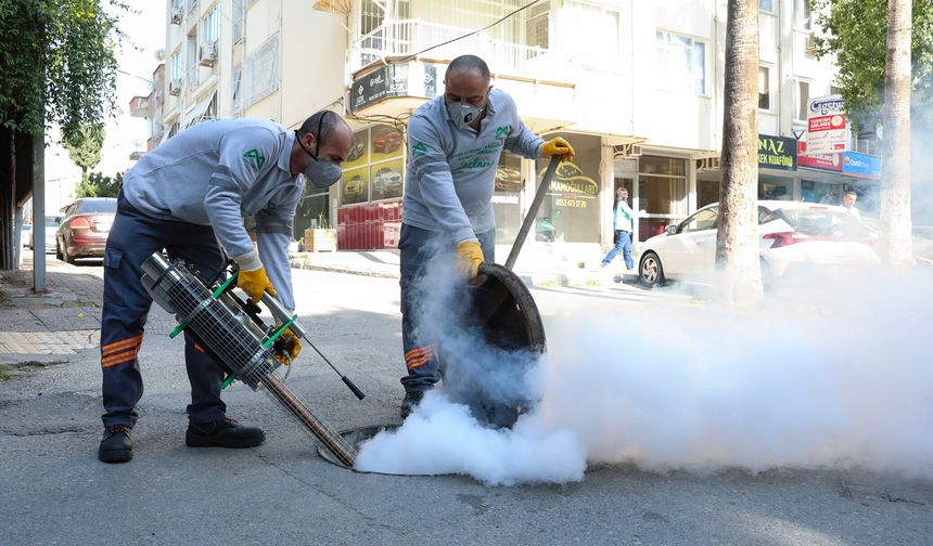 Mersin Büyükşehir’den yıl boyu kesintisiz ilaçlama çalışması