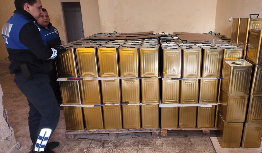 Akdeniz’de 4,5 ton sahte zeytinyağı ele geçirildi