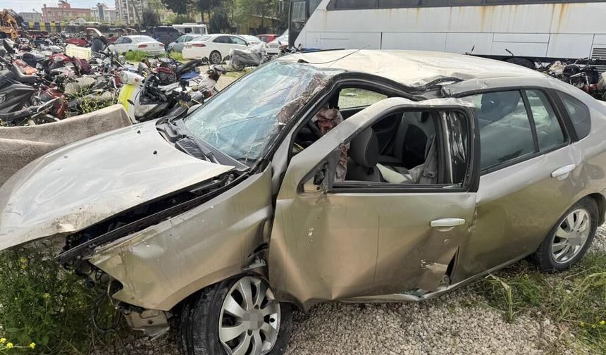 Tarsus'ta feci kaza can aldı