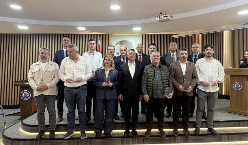 Tarsus’ta ekonomiye katkı sağlayan üyeler ödüllendirildi