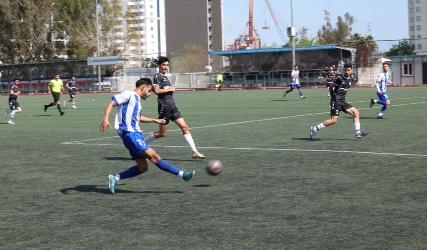 Akdeniz Belediye Spordan deplasmanda net galibiyet