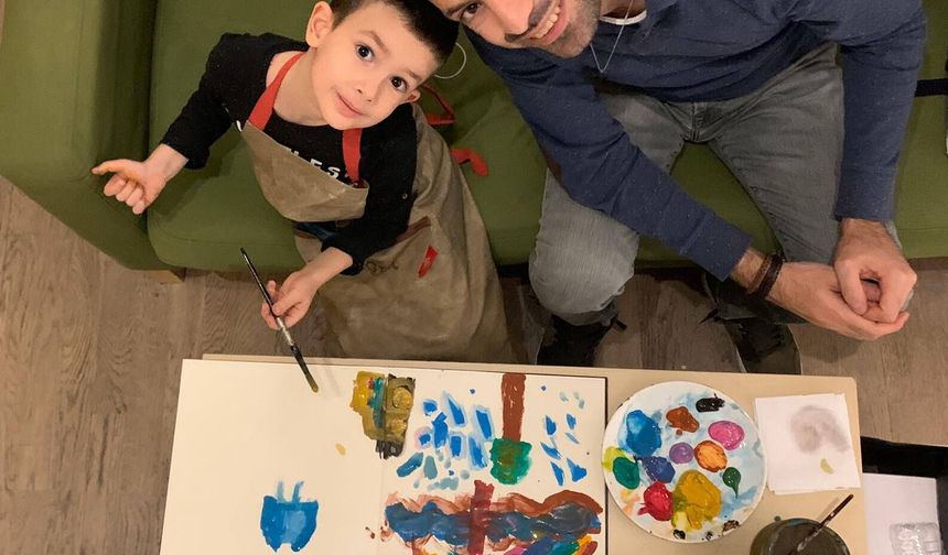 Mersinli Yönetmen Berkay Akbudak ilk romanını çıkardı