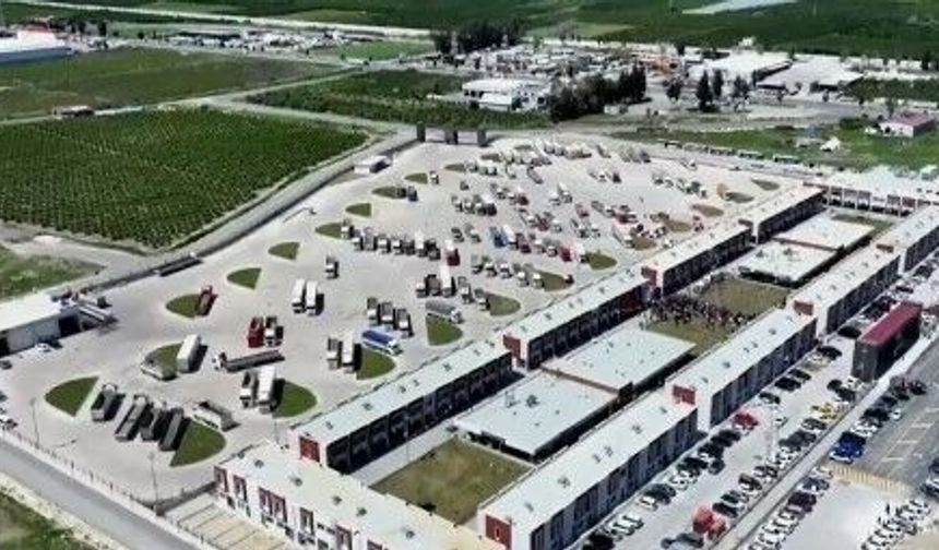 Mersin Lojistik Merkezi görkemli bir törenle açıldı