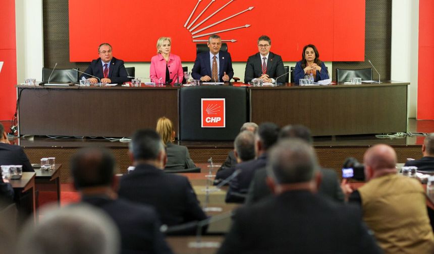 Özgür Özel: Hep birlikte iktidara yürüyeceğiz