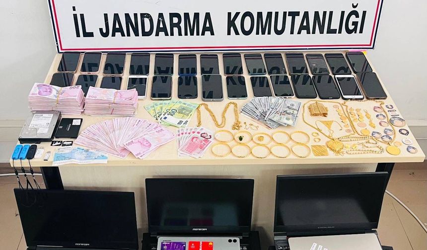 Mersin'de "öğrenci hesabı" kullananlara 25 tutuklama