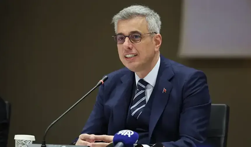 Bakan Memişoğlu’ndan öğrencilerin sağlık çağrısına yanıt