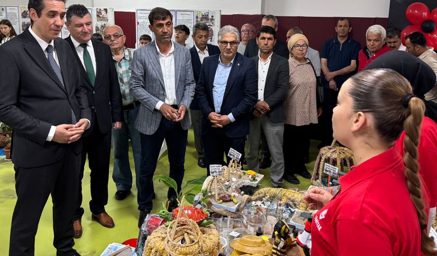 Bozyazı’da “Merak Et, Keşfet” sloganıyla bilim fuarı