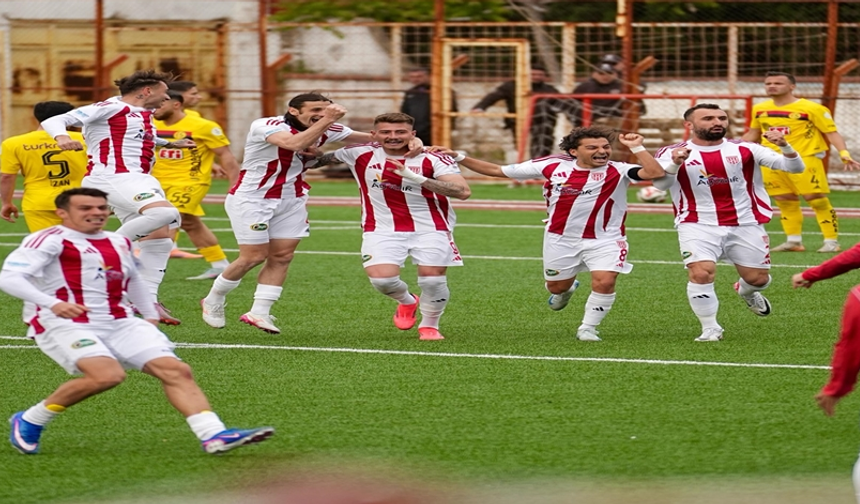 Ayvalıkgücü Belediyespor 2. lig için finalde