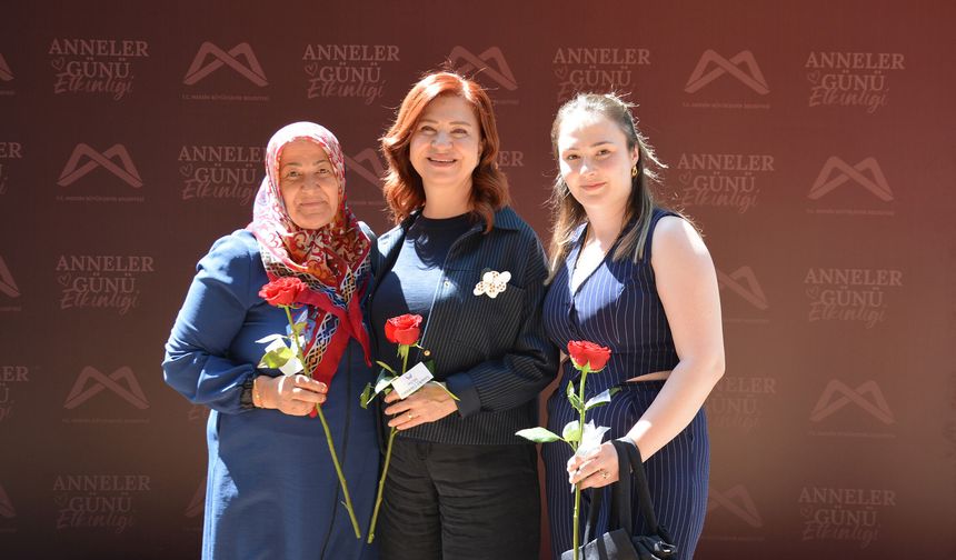 Meral Seçer: “Şehitlerimizin emaneti, hepimizin emaneti”