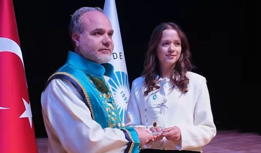 Selamoğlu Pakistan’da Barış ve Bilim Elçisi Oluyor