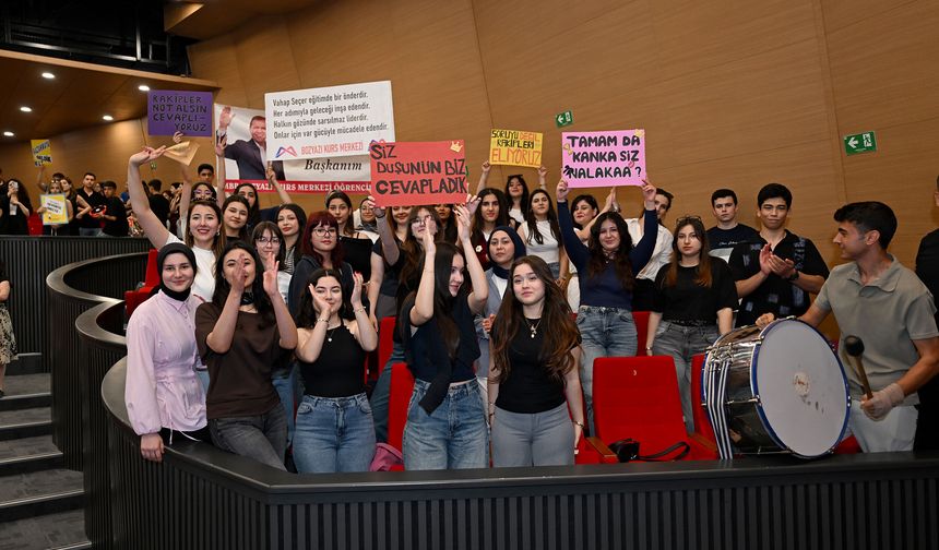 Mersin Büyükşehir Belediyesi'nden öğrencilere motivasyon etkinliği