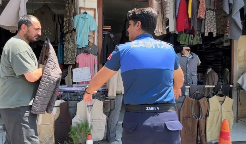 Tarsus’ta kaldırım işgallerine sıkı denetim