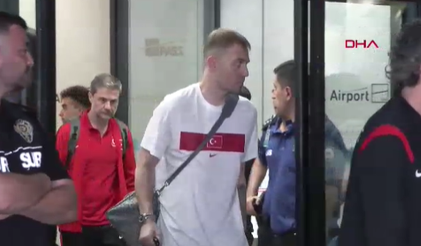 A Milli Futbol Takımı, yurda döndü