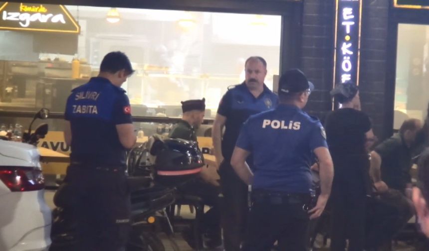 Restoranda çıkan yangında 5 kişi dumandan etkilendi