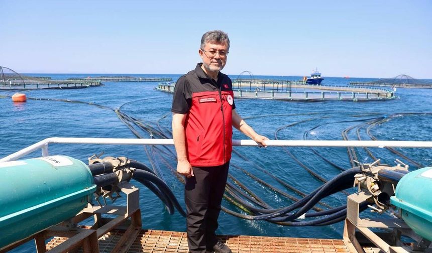 Bakan Yumaklı: "Su ürünlerinde 2028 yılı hedefimiz 750 bin ton yetiştiricilik"