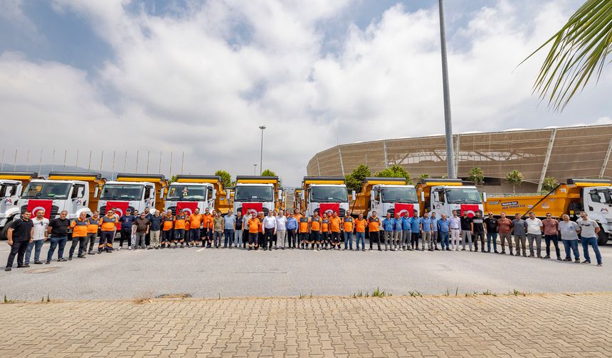 Mersin Büyükşehir’in filosuna 746 yeni araç