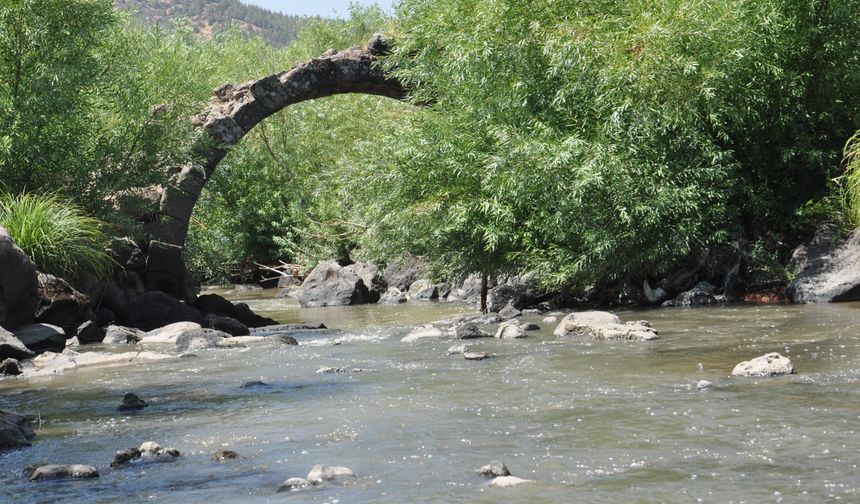 Taşköprü, turizme kazandırılmayı bekliyor.