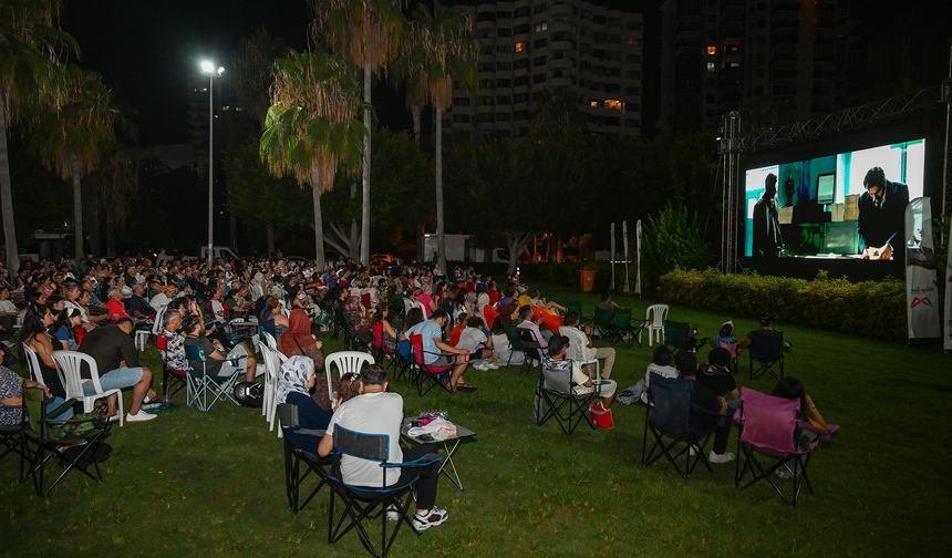 Mersin’de Açık Hava Sinema Günleri devam ediyor