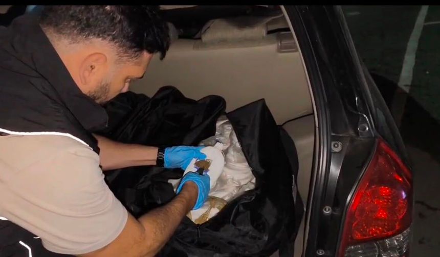 Mersin'de uyuşturucu operasyonu: 122 kilo 300 gram esrar ele geçirildi, 3 gözaltı