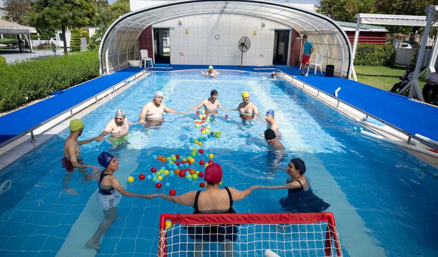 Mersin Büyükşehir’in Engelsiz Yaşam Parkı Yazın En Güzel Adresi Oldu