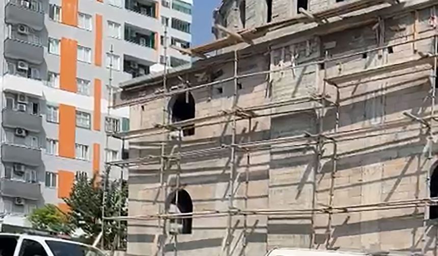 Tarsus’ta inşaat bekçisi ölü bulundu