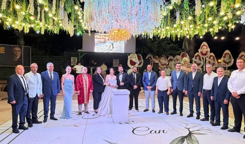 Mersin’in iş, bürokrasi, akademi ve önemli isimleri düğün töreninde buluştu