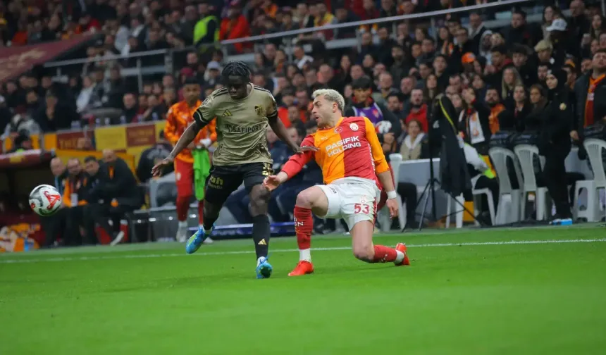Galatasaray'da Leao ve Deniz Gül ilk kez 11'de