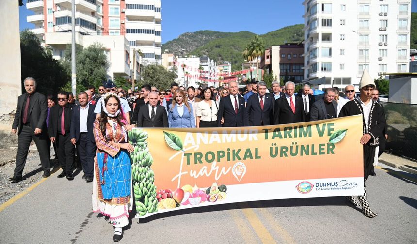 Anamur’da Tarım ve Tropikal Ürünler Fuarı kapılarını açtı