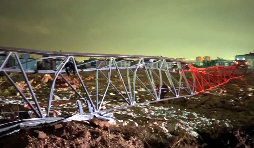 Antalya'da hortum konteynerleri parçaladı 4 ölü, 1 yaralı
