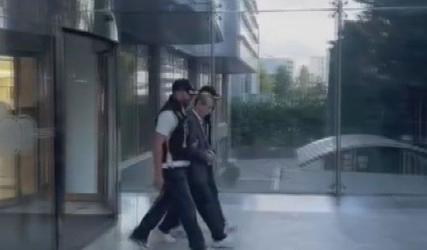 Eski bakanın doktoru ilk kez hakim karşısında