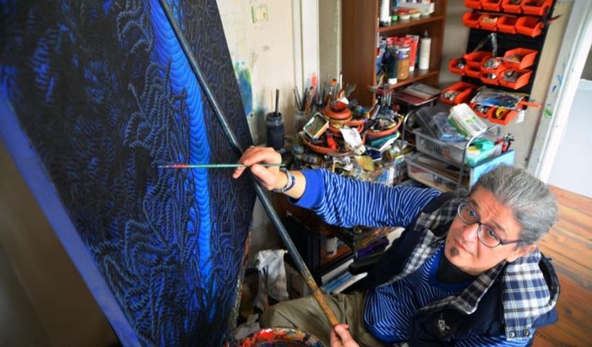 Mersinli Ressam Ahmet Yeşil eserlerini Paris’te sergileyecek