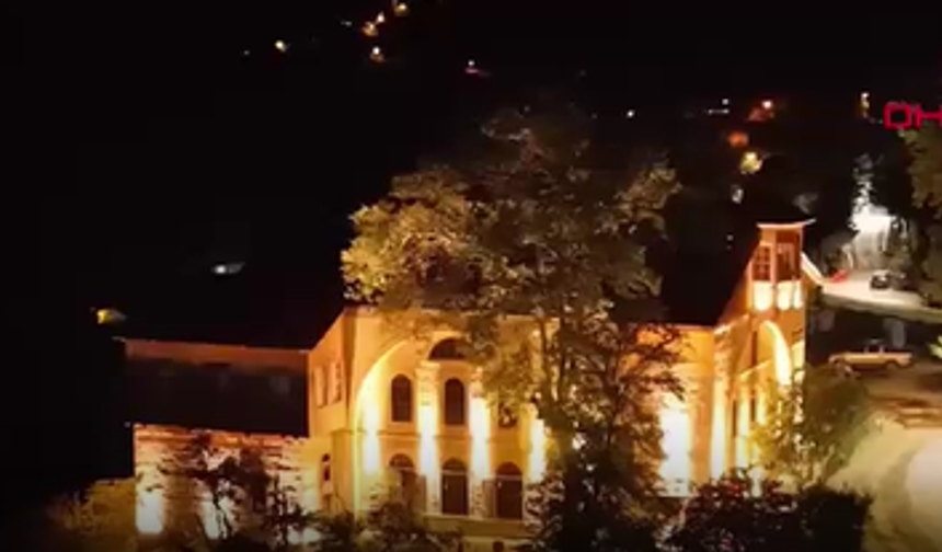 Kemaliye’de tarihi sokaklar ve Recep Yazıcıoğlu Köprüsü aydınlatıldı