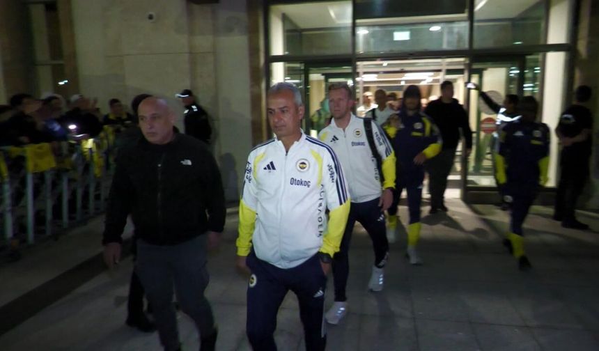 Fenerbahçe ekibi deplasman maçı için Rize'ye geldi