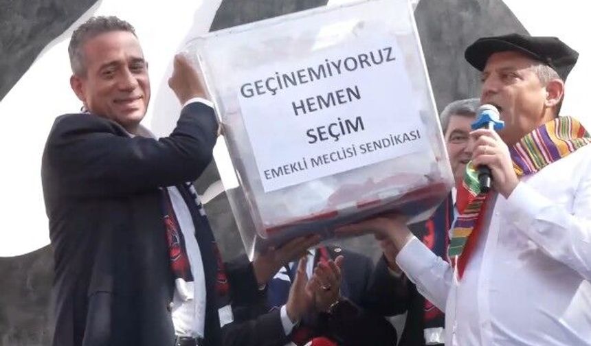 Özgür Özel’den Silifke’de dayanışma mesajı: “Ya hep beraber ya hiçbirimiz!”