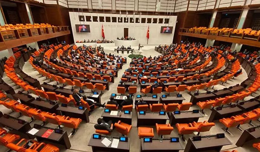 TBMM'de fon soruşturması tartışması